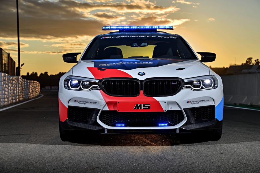  BMW M5 MotoGP Safety Car (F90) 2018 года  (фото 55 из 56)